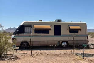 1097 S Concho Rd, Golden Valley, AZ 86413 - Photo 20