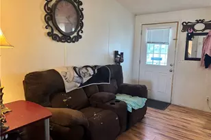 1097 S Concho Rd, Golden Valley, AZ 86413 - Photo 4