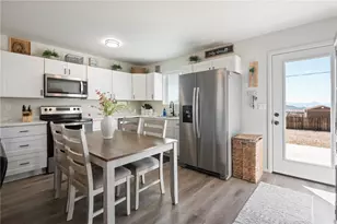 9381 N Cowbelle Ave, Kingman, AZ 86401 - Photo 8