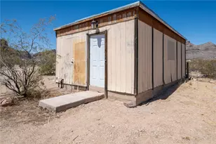 8680 W Bolsa Dr, Golden Valley, AZ 86413 - Photo 8