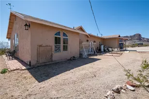 8680 W Bolsa Dr, Golden Valley, AZ 86413 - Photo 4