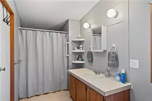 11989 S Howard Rd, Yucca, AZ 86438 - Photo 18