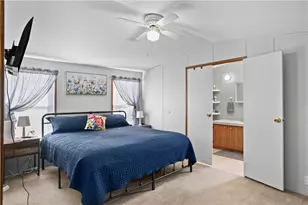 11989 S Howard Rd, Yucca, AZ 86438 - Photo 16