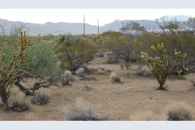 3740 N Horse Mesa Road, Golden Valley, AZ 86413 - Photo 2