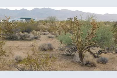 3740 N Horse Mesa Road, Golden Valley, AZ 86413 - Photo 1