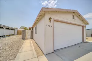 2572 E Sunrise Vista Blvd, Fort Mohave, AZ 86426 - Photo 2