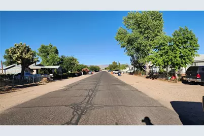 Lot 38 E Suffock Avenue, Kingman, AZ 86409 - Photo 2