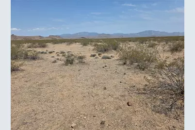 3660 S Montezuma Trail #Unit One Blk A Lot 11, Golden Valley, AZ 86413 - Photo 1