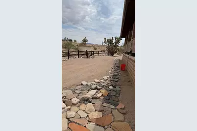 600 W Havasu Lane, Meadview, AZ 86444 - Photo 8