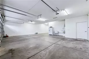 9318 N Broken Saddle Dr, Kingman, AZ 86409 - Photo 44