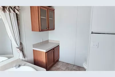 44050 W Fort Rock Road, Seligman, AZ 86337 - Photo 20