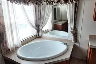 44050 W Fort Rock Rd, Seligman, AZ 86337 - Photo 12