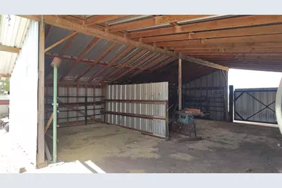 44050 W Fort Rock Road, Seligman, AZ 86337 - Photo 4