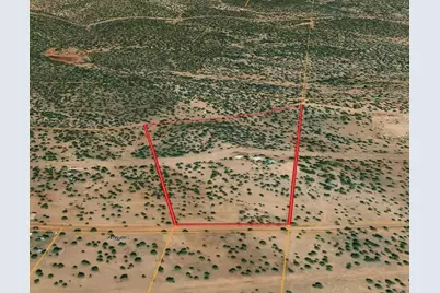 44050 W Fort Rock Road, Seligman, AZ 86337 - Photo 24