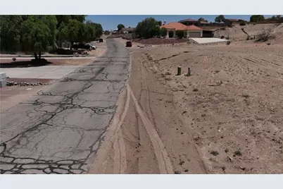 2030 E Primavera Bay, Fort Mohave, AZ 86426 - Photo 4