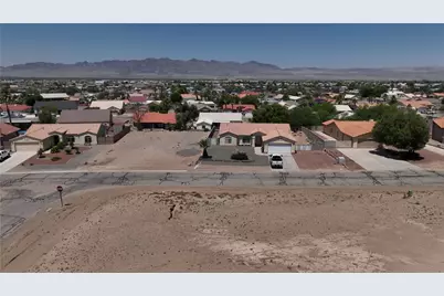 2030 E Primavera Bay, Fort Mohave, AZ 86426 - Photo 10