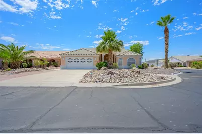 2020 E Los Lagos Drive, Fort Mohave, AZ 86426 - Photo 1