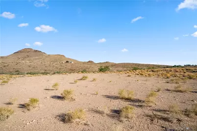 2904 E Calle Caliente, Kingman, AZ 86409 - Photo 2