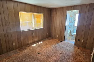 7507 W Shinarump Dr, Golden Valley, AZ 86413 - Photo 10