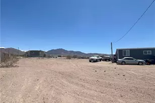 7352 W Ninth St, Dolan Springs, AZ 86441 - Photo 46