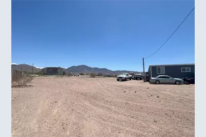 7352 W Ninth Street, Dolan Springs, AZ 86441 - Photo 40