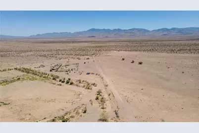 9570 Fietz Avenue, Golden Valley, AZ 86413 - Photo 36