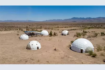 9570 Fietz Avenue, Golden Valley, AZ 86413 - Photo 2