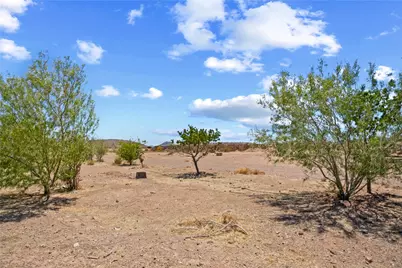 9570 Fietz Avenue, Golden Valley, AZ 86413 - Photo 28
