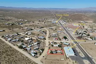 16091 N Latigo Circle, Dolan Springs, AZ 86441 - Photo 2