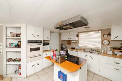 6916 W Agua Fria Drive, Golden Valley, AZ 86413 - Photo 14