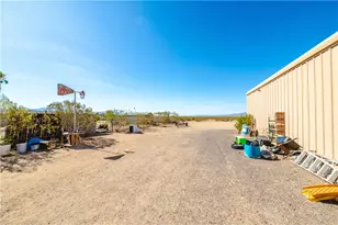 6916 W Agua Fria Dr, Golden Valley, AZ 86413 - Photo 32