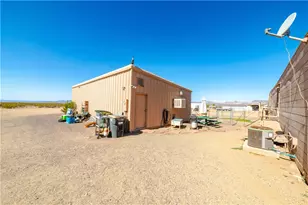 6916 W Agua Fria Dr, Golden Valley, AZ 86413 - Photo 20