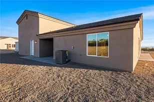 4670 W Chino Dr, Golden Valley, AZ 86413 - Photo 22