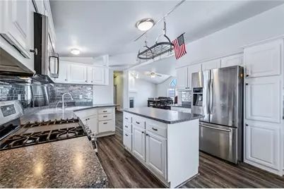 4396 S Amanda Avenue, Fort Mohave, AZ 86426 - Photo 10