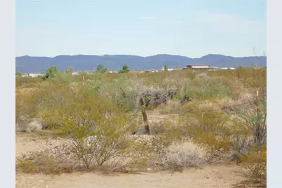 3619 N Araby Road, Golden Valley, AZ 86413 - Photo 2