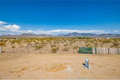 14916 N Gem Drive, Dolan Springs, AZ 86441 - Photo 34