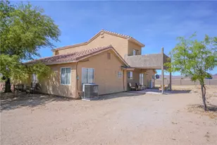 14916 N Gem Dr, Dolan Springs, AZ 86441 - Photo 2