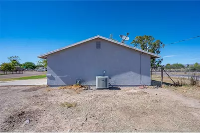 2126 E Lone Star Drive, Mohave Valley, AZ 86440 - Photo 38