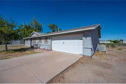 2126 E Lone Star Drive, Mohave Valley, AZ 86440 - Photo 8