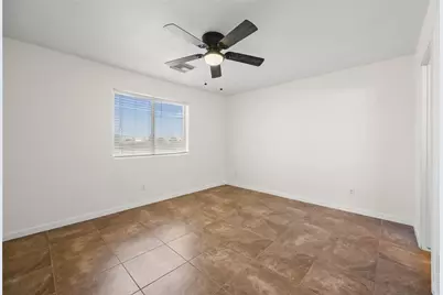 2126 E Lone Star Drive, Mohave Valley, AZ 86440 - Photo 22