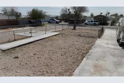 399 Rio Grande Way, Bullhead City, AZ 86442 - Photo 6