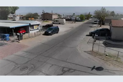 399 Rio Grande Way, Bullhead City, AZ 86442 - Photo 8