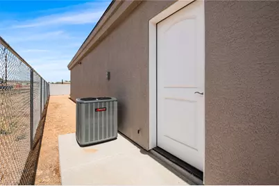 875 E Beverly Avenue, Kingman, AZ 86409 - Photo 20