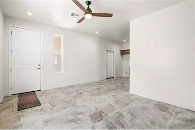 875 E Beverly Avenue, Kingman, AZ 86409 - Photo 6