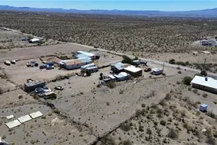 15884 N Inglewood Rd, Dolan Springs, AZ 86441 - Photo 32