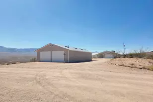 1180 E Bradley Bay Dr, Meadview, AZ 86444 - Photo 2