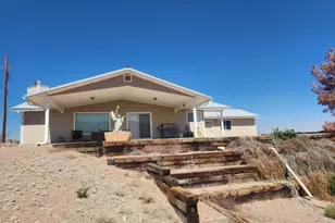 1180 E Bradley Bay Dr, Meadview, AZ 86444 - Photo 1