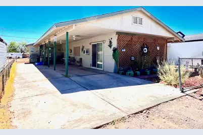 2038 Gregg Lane, Bullhead City, AZ 86442 - Photo 1