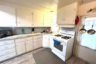 2038 Gregg Ln, Bullhead City, AZ 86442 - Photo 8