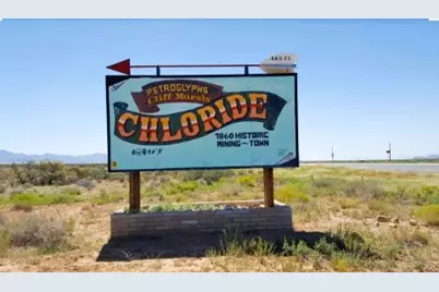 4868 W Tennessee Avenue, Chloride, AZ 86431 - Photo 12